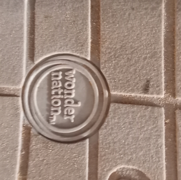 Wonder nation boots for boys. Size 8 - Picture 6 of 6